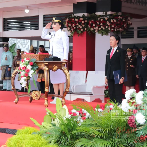 Tjhai Chui Mie Pimpin Upacara HUT ke-80 Republik Indonesia